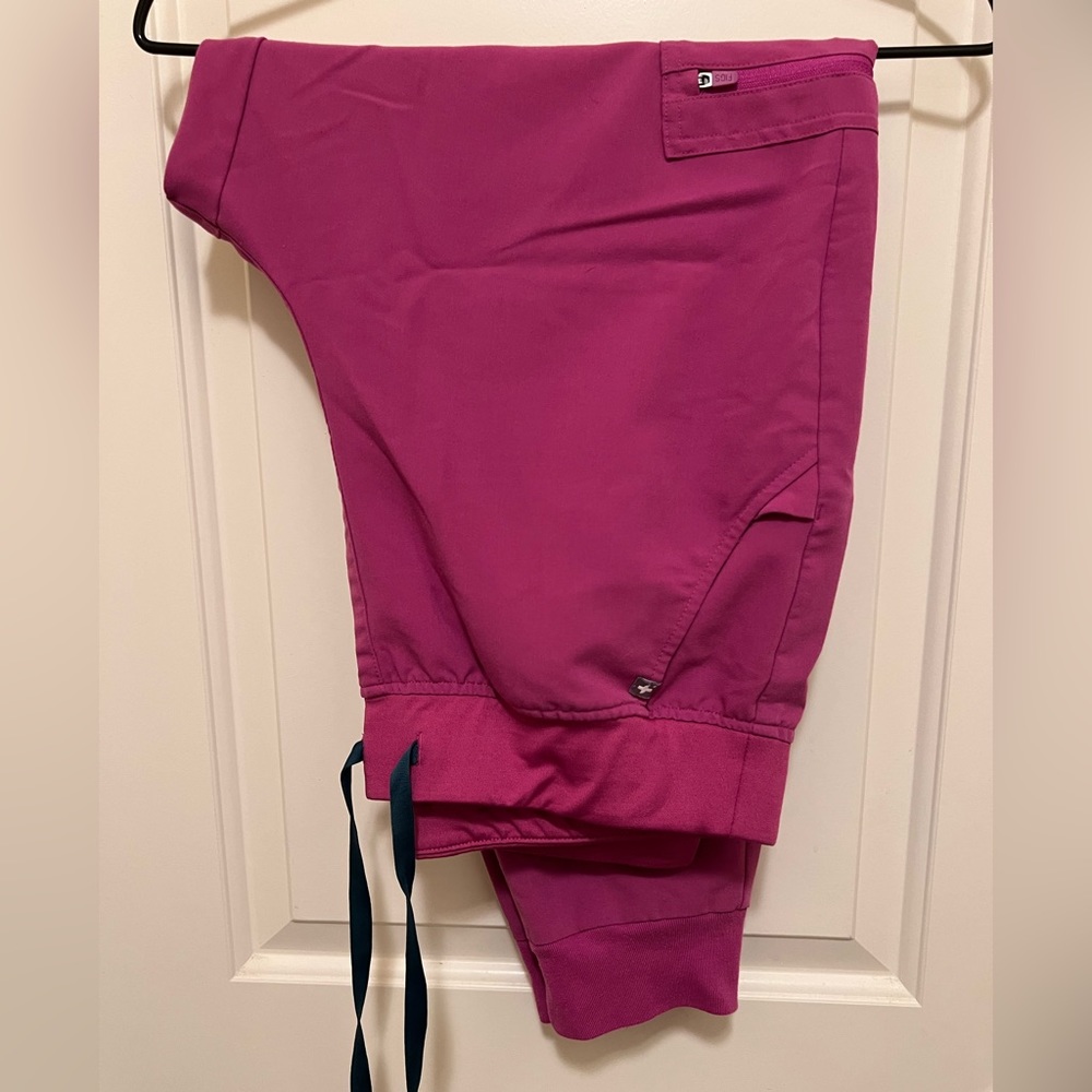 COPY - Figs Zamora joggers